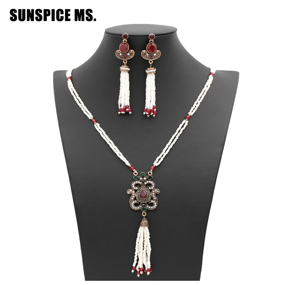 

Handmade Beaded Necklace Earring Jewelry Sets Antique Gold Color Bohemian Women Long Tassels Earrings Flower Resin Wedding Chain