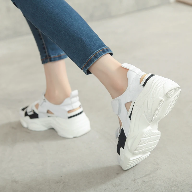Women's White Shoes Chunky Sandals 2019 Summer Casual Closed Toe Female Platform Sandals PU Leather Woman Summer Beach Sandal