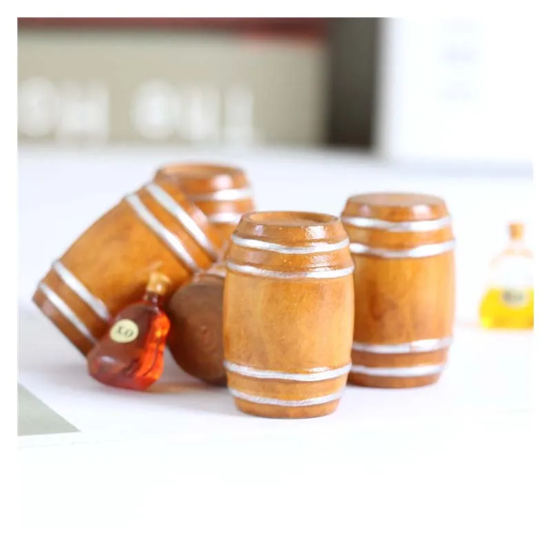 

1pc Creative Bar Prop Mini Vintage Wood Drum Beer Barrel Pocket Model Desk Office Home Decor Accessories Shooting Props Supplies