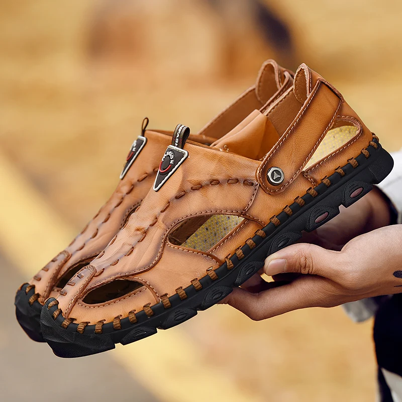 Hole Shoes Men Shoes Male Cow Genuine Leather Sandals Crocse Summer Sandalias Hombre Slippers Clogs Sandles New 2019 Mens Shoes