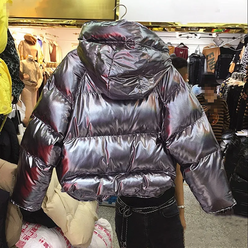 O1CN0120gAbNlAqroV8dV_!!693116878
