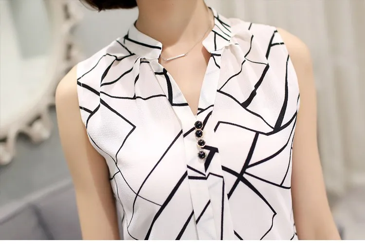 Blusas корейская модная одежда Летняя женская без рукавов белая шифоновая блузка рубашка женские топы с v-образным вырезом Женские размера плюс