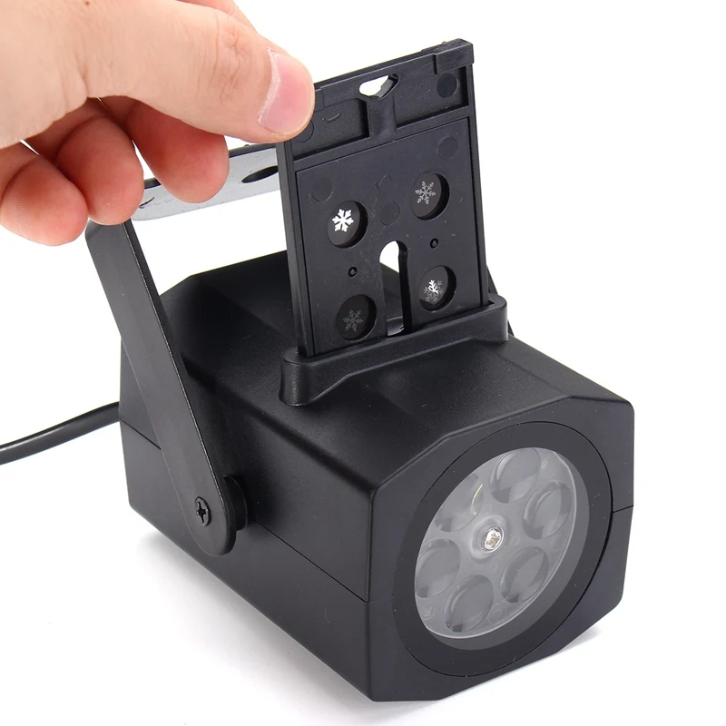 2 Pattern 6 LED Stage Light Laser Lawn Garden Wall Lamp Star Snowflake LED Holiday Light Projector Light Waterproof 2 Pattern 6 LED Stage Light Laser Lawn Garden Wall Lamp Star Snowflake LED Holiday Light Projector Light Waterproof