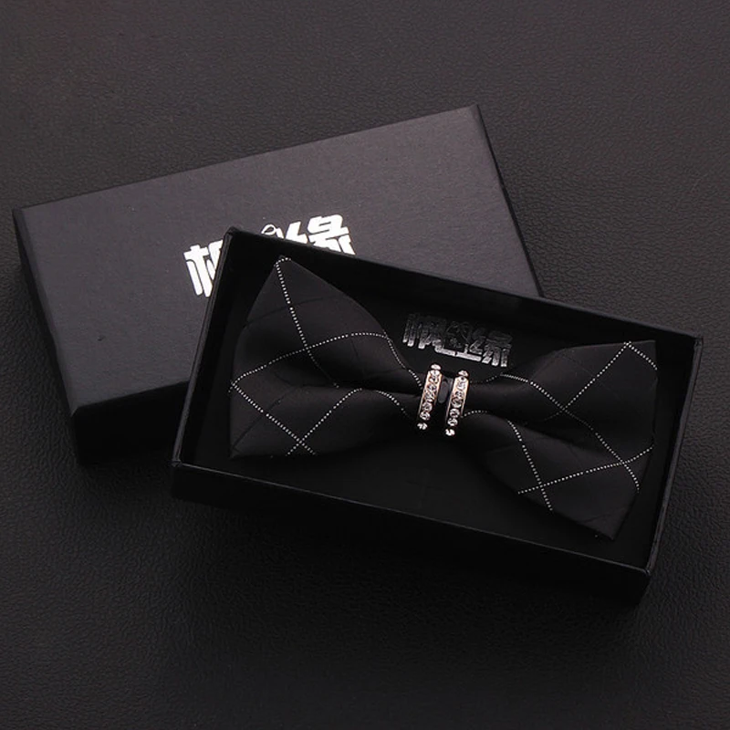 

Fashion Bow Tie For Groom Men Butterfly bow ties Black plaid stripe Business pendant bowties creative necktie Wedding gift