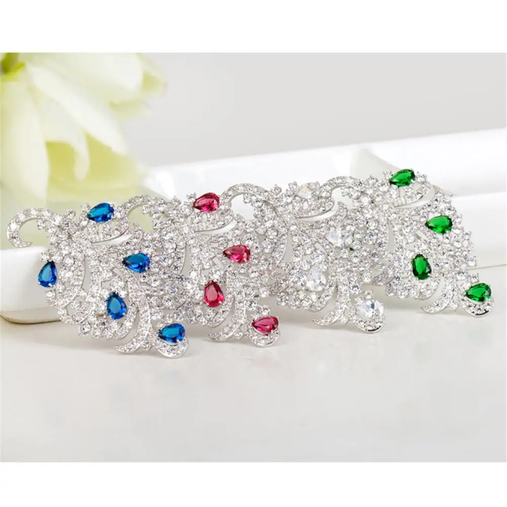 

Zircon Autumn Leaf Brooch Luxury Fashion Pin Inlaid Korean Style Clothing Pin For Women Girls Gifts Jewelry