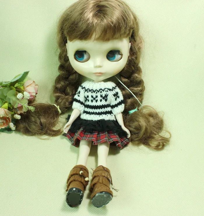 

Free shipping Fashion doll clothes 1pcs sweater for Blyth doll Accessories toys girl