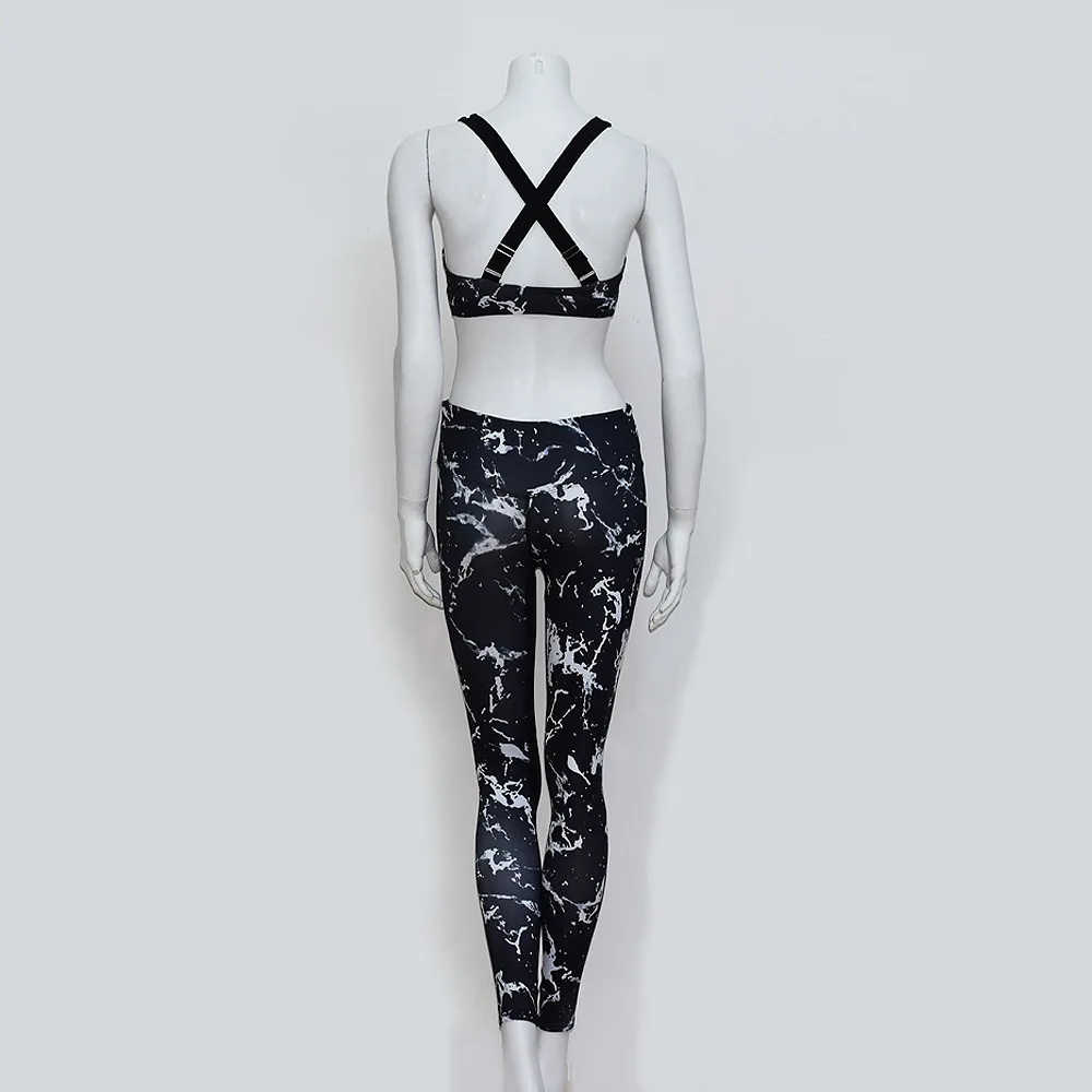 10763859414_46371432