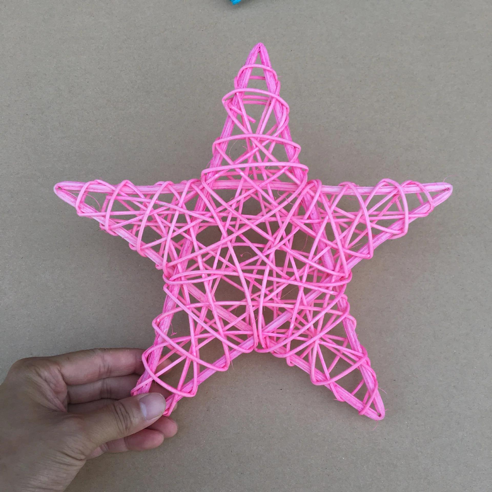 1pcs Multiple Color Wicker Rattan Star Decorative Natural Spheres Craft DIY, Wedding Decoration, Christmas Tree, House Ornaments - Цвет: pink