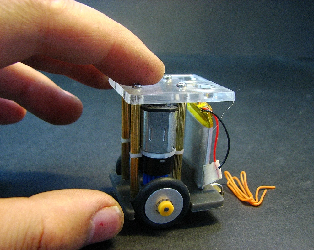 Tiny robot chassis mini Intelligent car chassis micro robot Project