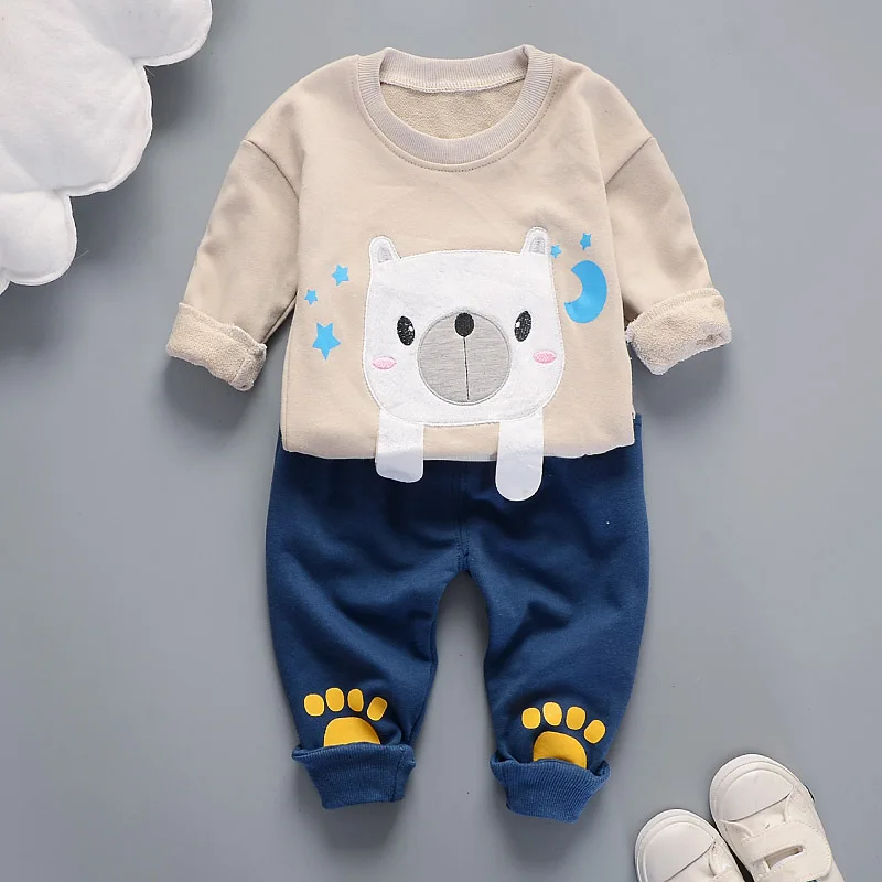 4464683378_1628080569