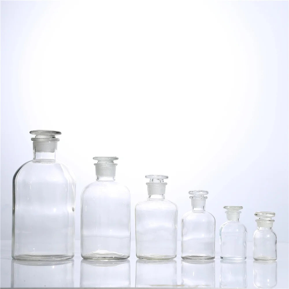 

Labs Transparence Reagent Bottle, Lead-free High Borosilicate glass, Narrow Neck with Stopper