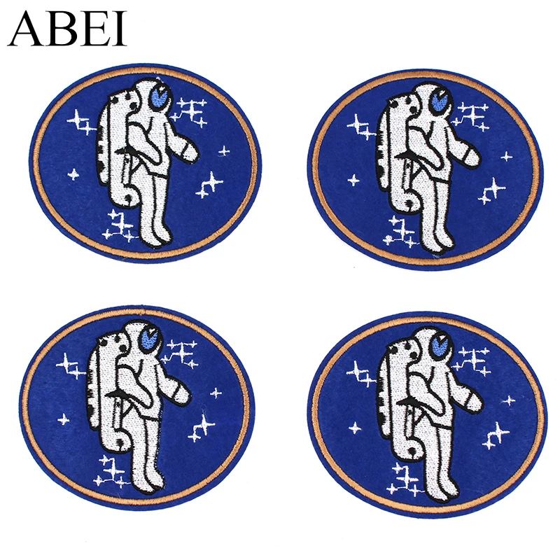 

10pcs/lot Embroidered astronaut Patches DIY Handmade Patchwork Iron On Clothes Stikcers Jeans Coats Garments Appliques Sew Badge