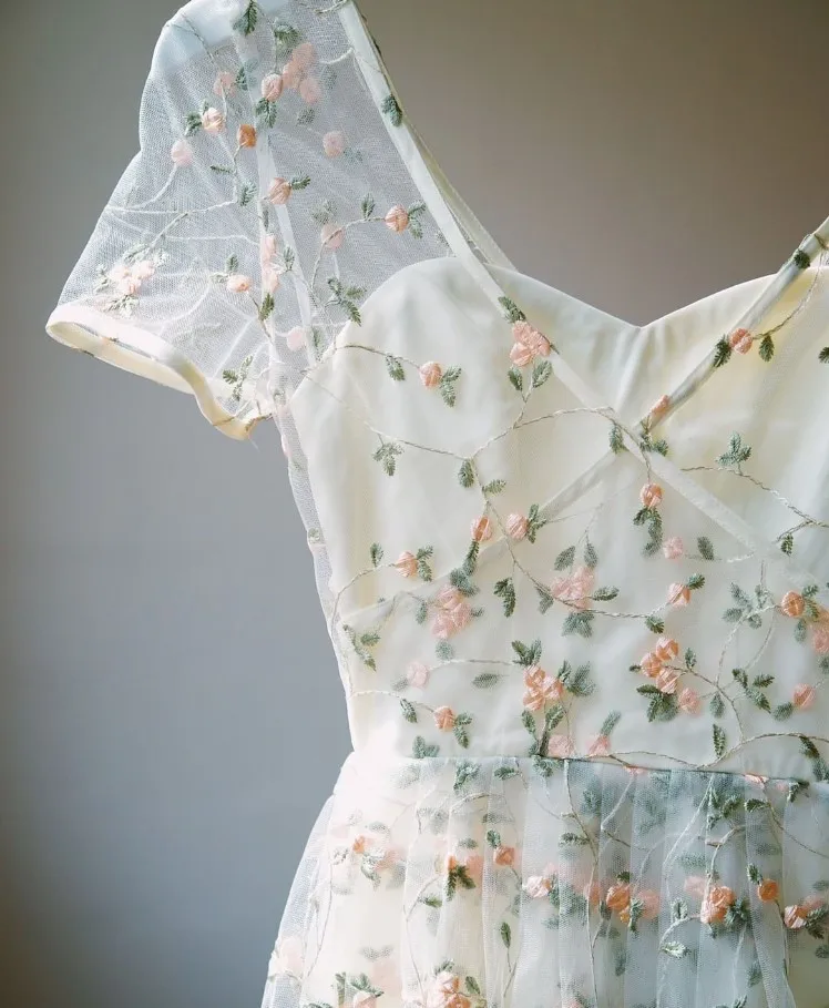 Цветок молния плиссированные Вышивка Вечерние партии Винтаж сетки Vestidos платье