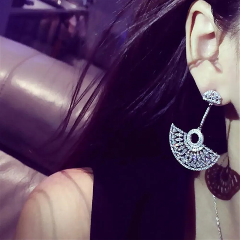 

Fashion Elegent Crystal Rhinestones Baroque Retro Earring European Queen Fan-Shape Drop Women Fancy Baroque Earring Jewelry