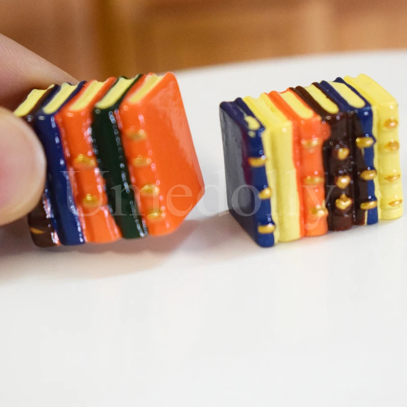 dollhouse miniature book  (1)