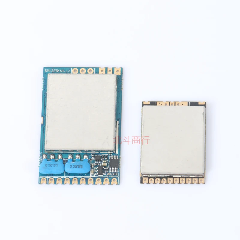 

1.2G 700MW FPV Transmitter and Receiver Module 8 Frequency Point 3.3-5V Power Supply Transmitter and Receiver Module