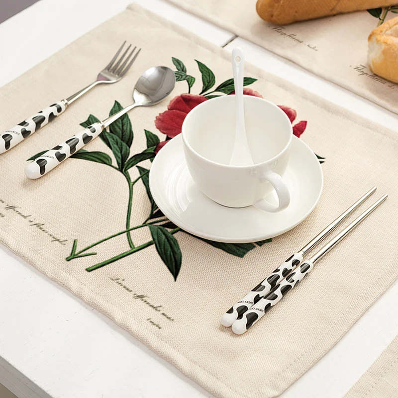 Pastoral 42x32cm Kitchen Dinner Table Mats Cotton Linen Table Napkin Flower Bird Pattern Decorative Placemats Coaster Wine Mat
