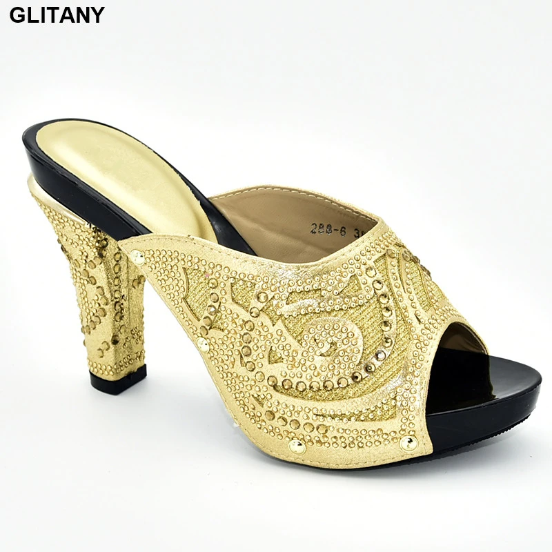 

New Arrival Rhinestone Women Wedding Shoe High Quality African Party Pumps Summer Shoes Big Size Fashion Slip on Shoes for Women