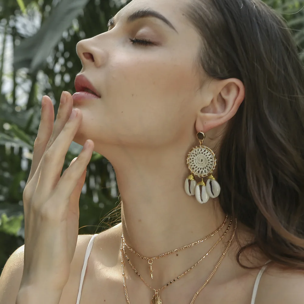 

New Summer Beach Ocean Wind Shell Woven Rattan Earrings For Women Female Big Circle Bohemian Conch Dream Catcher Women Jewelry