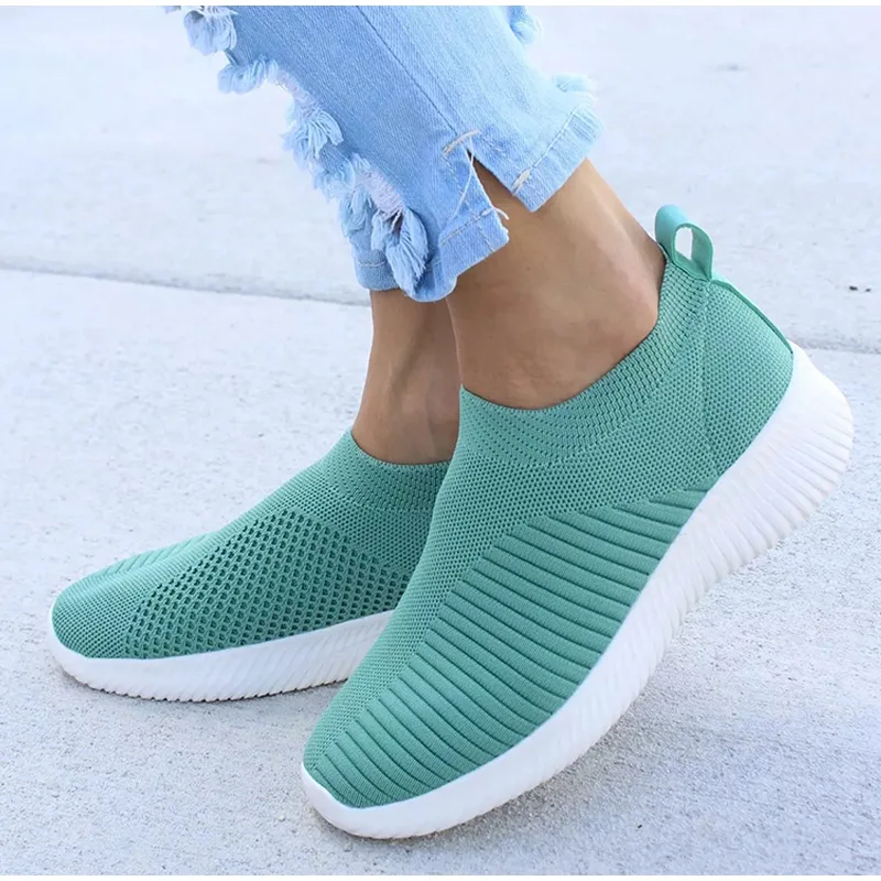 2019 New Women Running Shoes Sneakers Knit Sock Sport shoes Athletic Breathable Trainers slip on basket femme black zapatillas