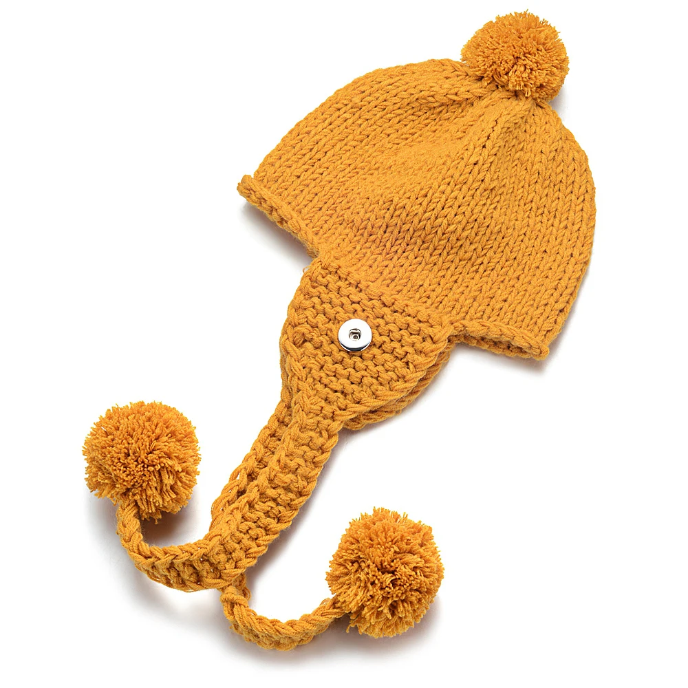 

Ginger Snap Hats Cotton Wool Hat Female Winter Warm Earmuffs Yarn Three Hair Ball Knitted Hat Fit 18mm Snap Buttons NN-698
