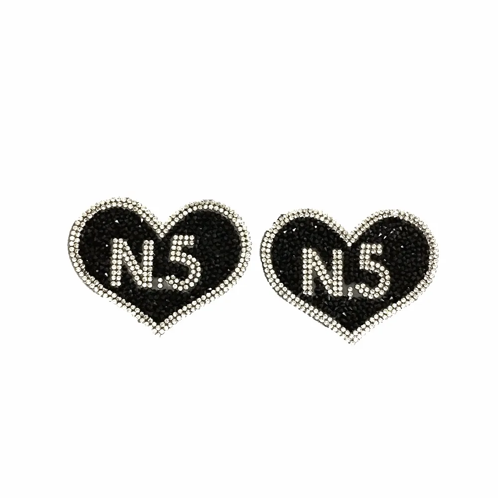 2018 New 3d Rhinestones Hearted No 5 Patches for Clothes Iron on Beaded Patch 8.5x 6.6cm Hot Melt Badge DIY Accessories 5PCS/lot | Дом и сад