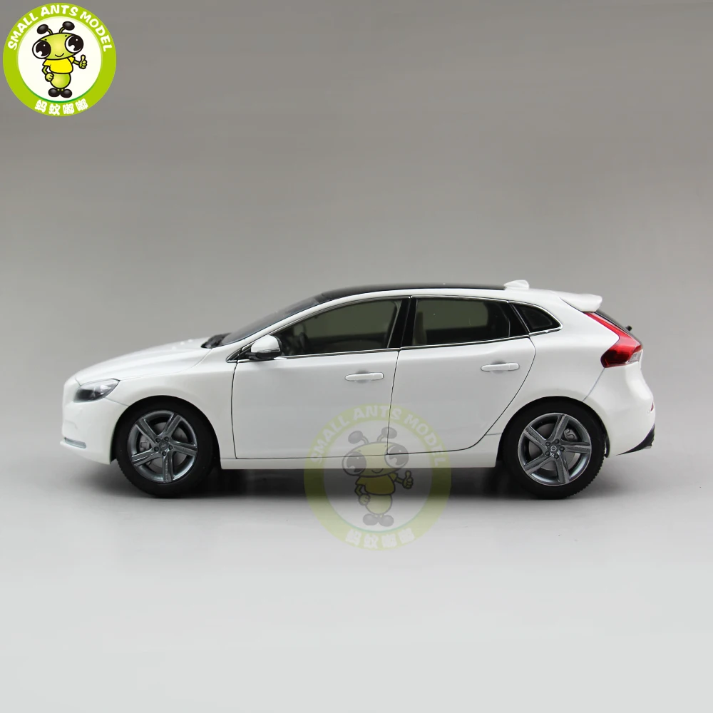 1/18 Volvo V40 универсал хэтчбек литая модель автомобиля Модель игрушки дети мальчик девочка подарок