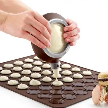 2PC/SET 48 Holes Macaron Silicone Mat Cake Decorating Tools Cake Mold + Dessert Decorating Tips Cream Squeezing Nozzle Tool Set
2PC/SET 48 Holes Macaron Silicone Mat Cake Decorating Tools Cake Mold + Dessert Decorating Tips Cream Squeezing Nozzle Tool Set