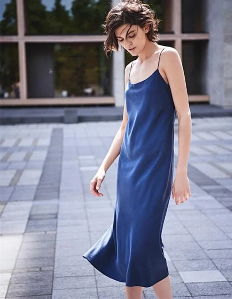 

2019 New Women Silk Soft Sleeveless Party Dress Spaghetti Strap Sexy Midi Dress