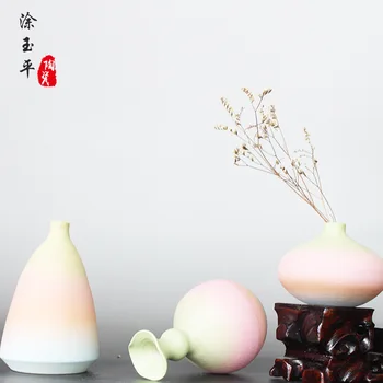 

Gradient ceramic small vase desktop hydroponic plant flower insert handmade ceramic crafts ornaments