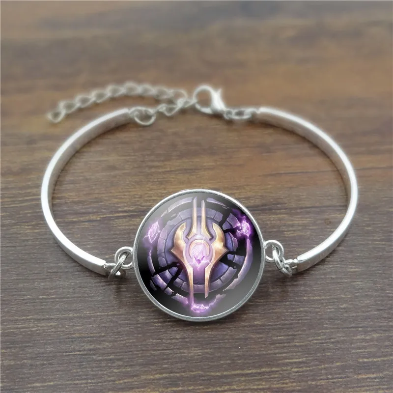 WoW World of Warcraft Glass Cabochon Charm Bracelet Draenei Crest