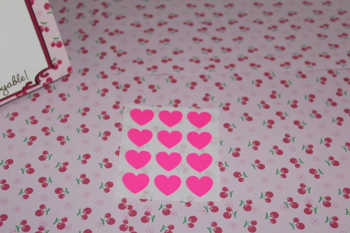 1.9cm Light Pink Heart Stickers - Light pink mini heart sticker