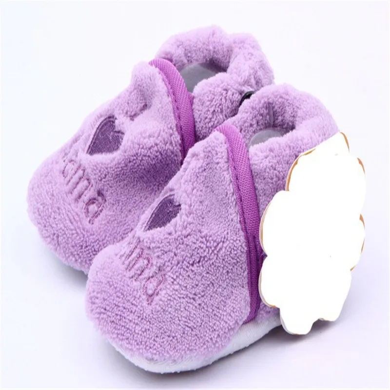 Флисовые пинетки кораллового цвета для маленьких мальчиков и девочек; носки; тапочки для новорожденных; 0-12 месяцев; Новинка