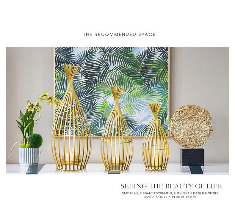 Golden Wrought Iron Geometric Candlestick Romantic Ornament Decoration Candle Light Dinner Props Small 1-Pcs