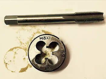 

1pc HSS Machine M8 X 1.0mm Plug Tap and 1pc M8 X 1mm Die Threading Tool