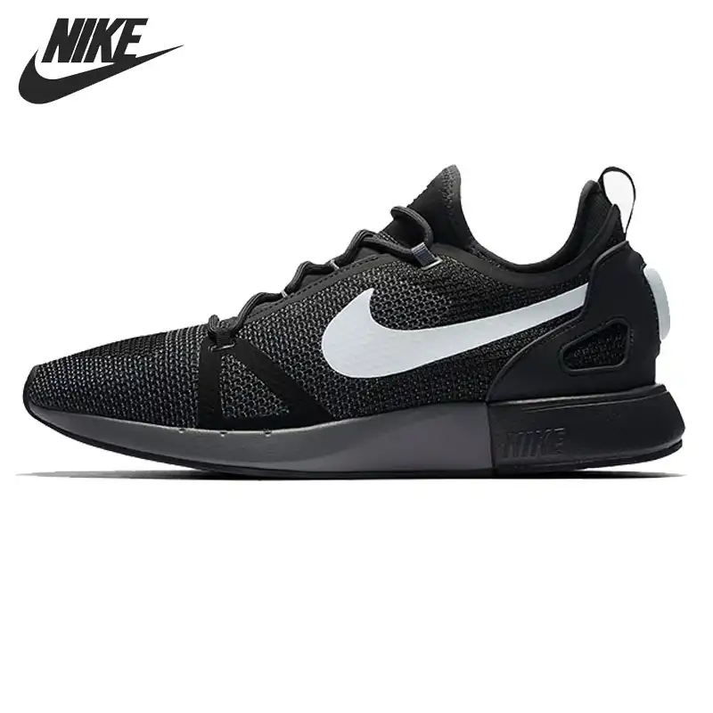 nike duel racer on feet