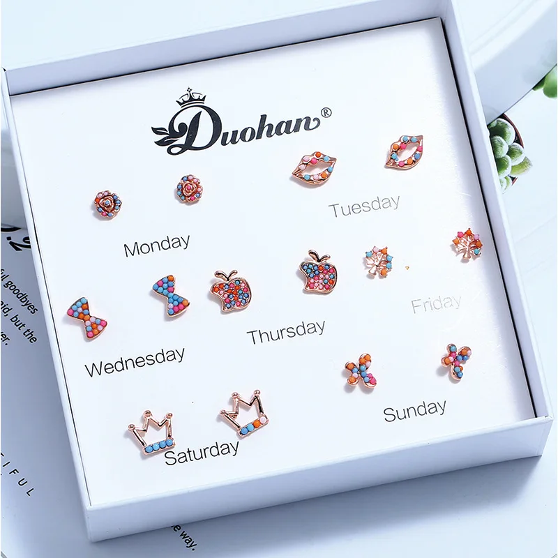 

Oorbellen Pendientes Wih Money-exploding Weekly Ear Nail Temperament Set Rose Lip Crown Earring Gift Box In Europe And America