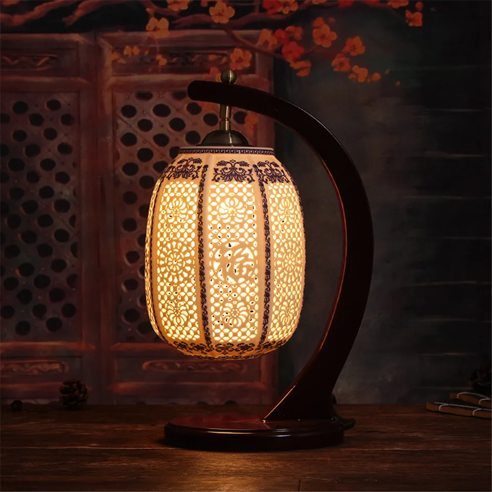 

Chinese blue and white porcelain Hollow out lamp Handwork Ceramics Craft C Bracket Table Lamp Living Room Bedroom Decor