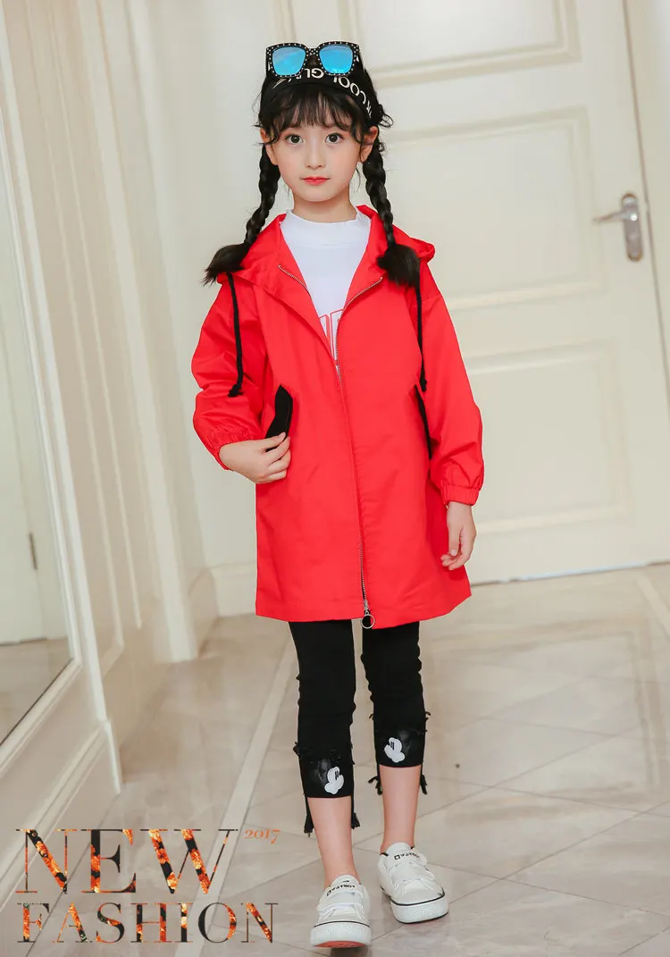 Осенние куртки для девочек Новинка года, корейские тонкие пальто с длинными рукавами плащ с капюшоном для девочек Одежда для детей от 6 до 14 лет