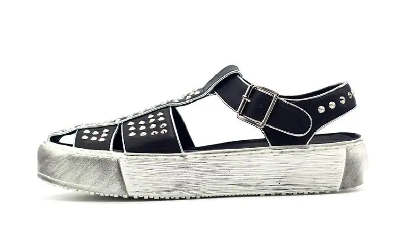 Summer outdoor sandals men's breathable rivet rome handmade cow leather men's shoes casual men sandals Summer outdoor sandals men's breathable rivet rome handmade cow leather men's shoes casual men sandals