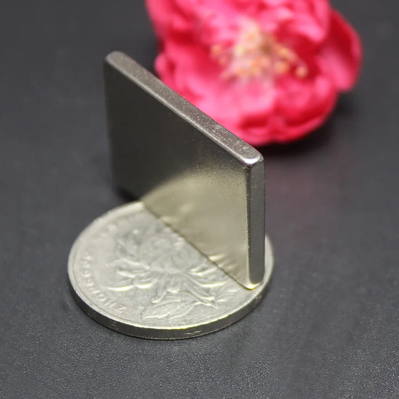 

5pcs/lot 30 x 20 x 2 mm N35 Small Block Powerful Craft Neodymium Magnets Rare Earth Magnet 30 x 20 x 2 mm