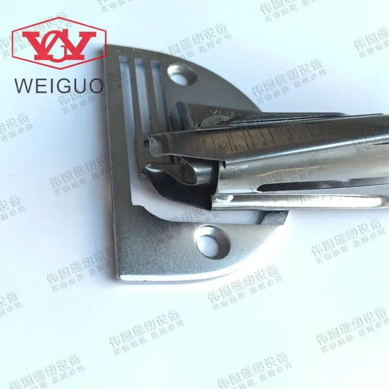 

Synchronous car 6-60302 super thick material edge wrapping edging device faucet folding single package flash barrel