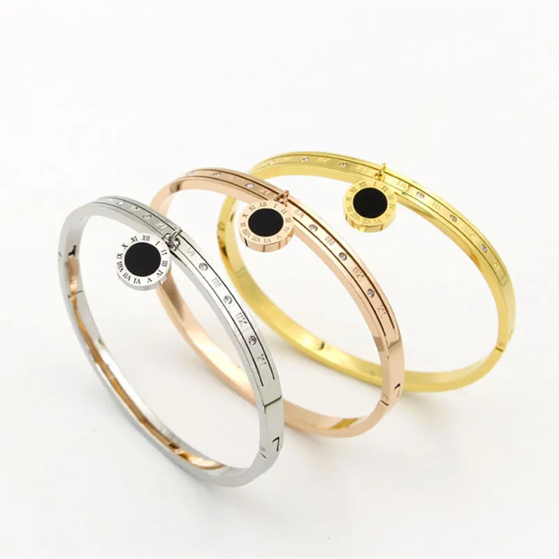 

Luxury Double Side Shells Bangles Round Crystals Bracelets Stainless Steel Roman Numeral Cuff Bracelets For Women Jewelry K152