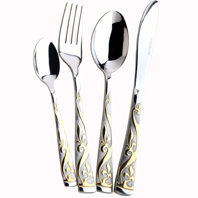 gold cutlery set  (3)