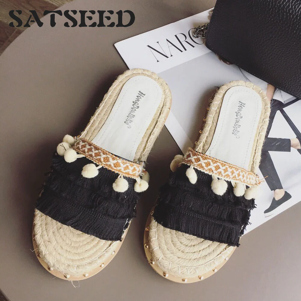 Internet Celebrity Slippers Flat-soled Sandals 2019 Summer Women Cool Drag on The Beach Vacation Outside Wearing  Flip-flops