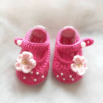 

QYFLYXUEQYFLYXUE- Handmade wool Crochet knitted baby shoes, garden baby shoes, newborn gift shoes