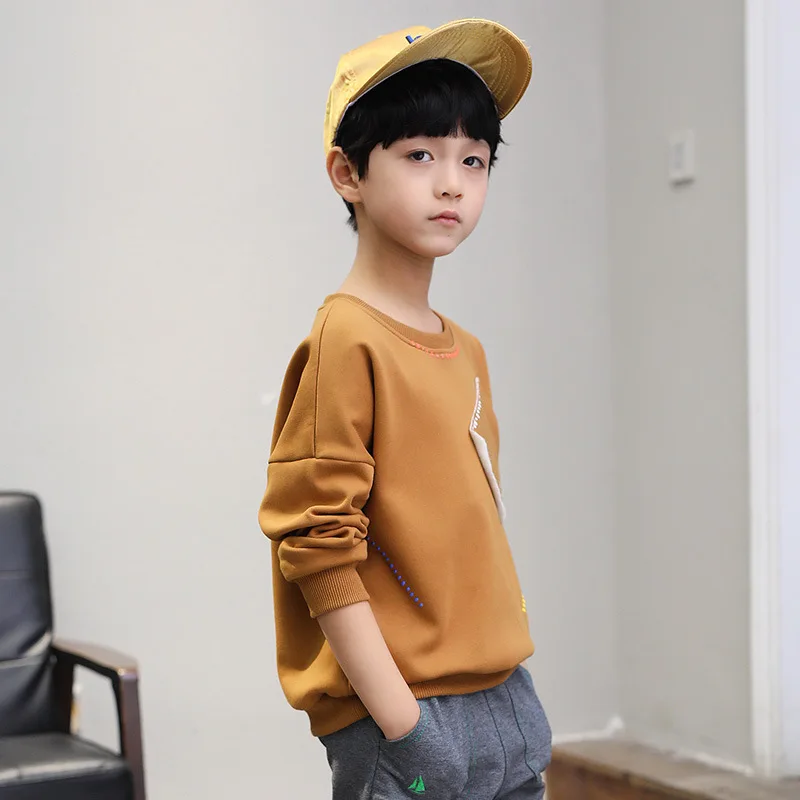 

2018 Autumn Winter Leisure Children's Clothing Baby Sweatshirt Jackets Boys Bottom Shirt Kids Wear Teenage Pocket Outerwear P209