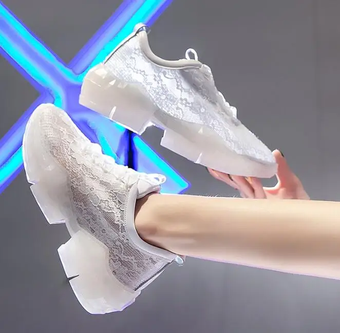 

2019 Autumn New Women Shoes Fashion Summer Casual Ladies Shoes Lace Print Breathable Platform Flat Shoes Woman Sneakers T6433
