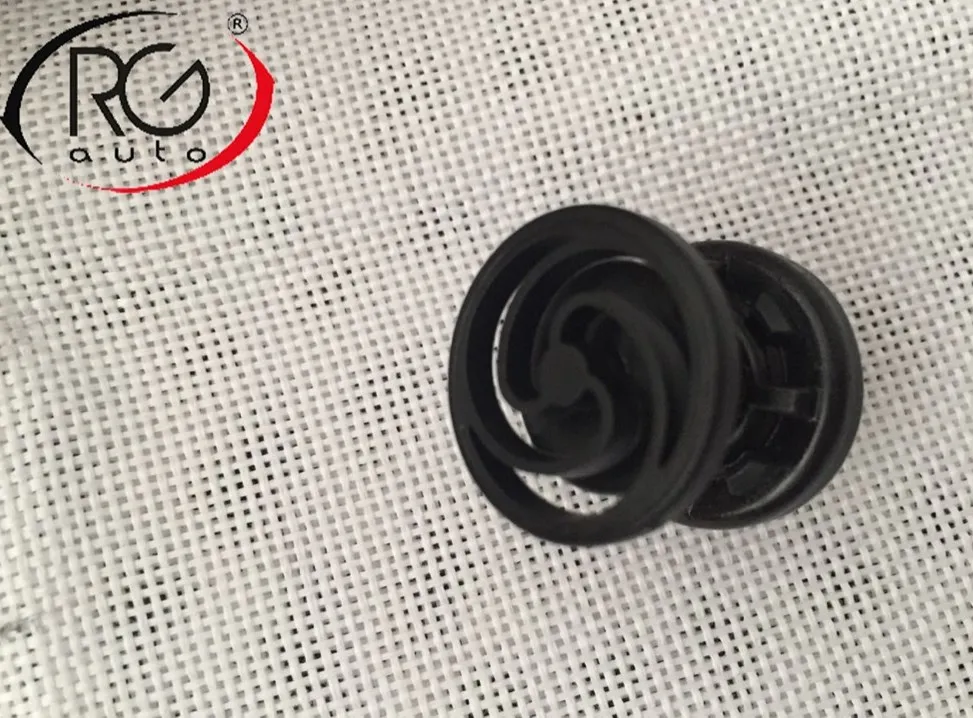 Car original door interior trim card clip 7L6868243 for A4LA7A8Q3Q7 Touareg new Polo