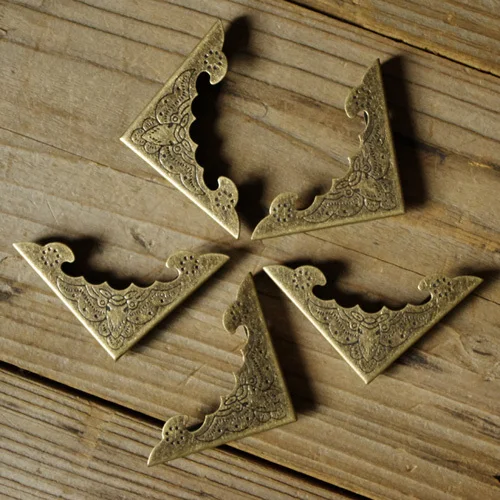 Photo album metal corner 8 guard bronze color vintage batwing type